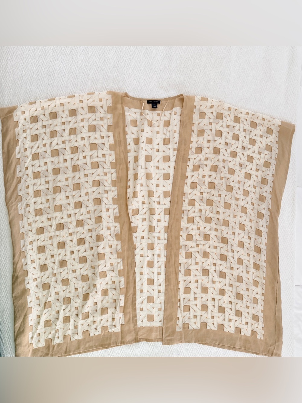 Ann Taylor shawl